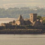 Abbaye médiévale d’Inchcolm sur son île dans le Firth of Forth près de Burntisland